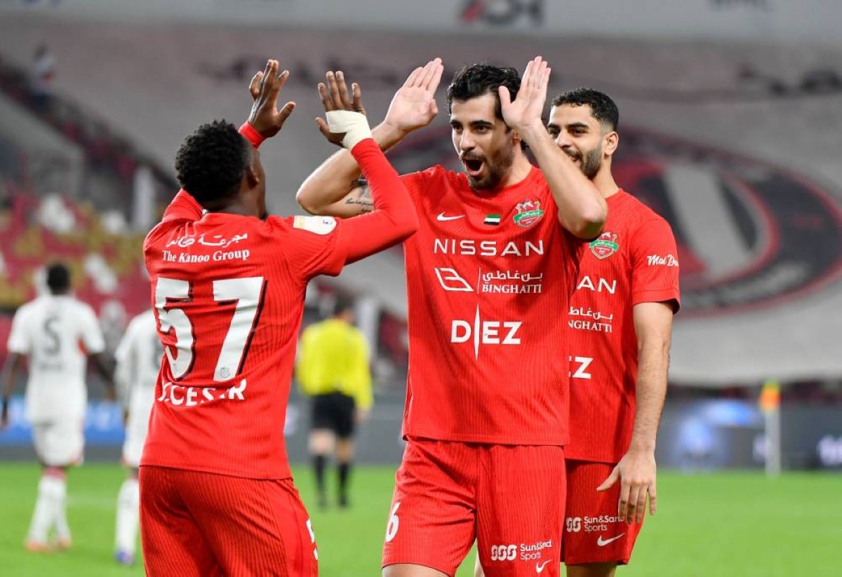 شباب الأهلي يتفوق تكتيكياً ويخرج بثلاث نقاط ثمينة من ملعب الجزيرة