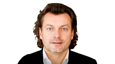 ديفاسيني.. إمبراطور العملات الرقمية المشفرة