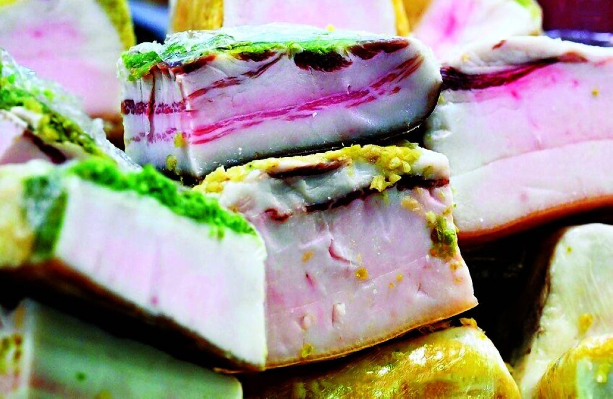 النظام الغذائي المتضمن كمية شحوم معتدلة يقلل تراكم الدهون