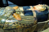 دراسة تدحض فكرة «تقويم الأسنان» في حضارات قديمة