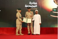 شرطة دبي تكرّم عميداً لدعمه الكوادر المتميزة.. وملازماً من العنصر النسائي