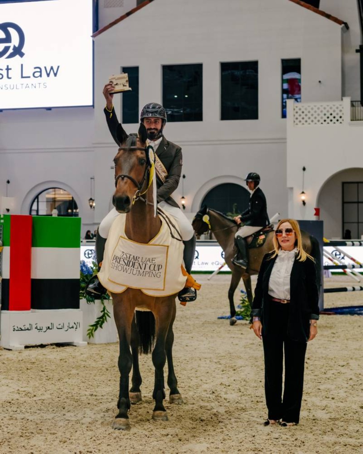 الهاجري والكربي يتصدران أولى منافسات دولية القفز من فئة النجمتين