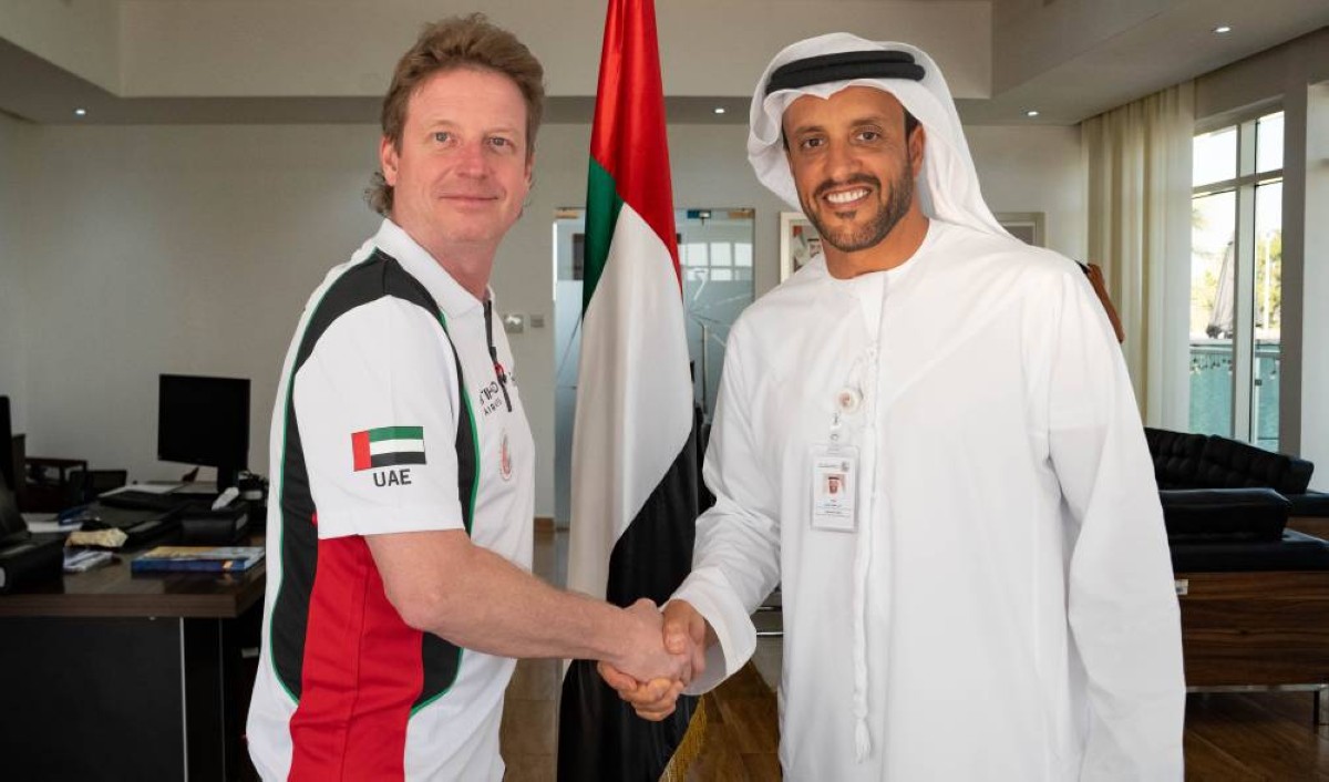 فريق أبوظبي للزوارق السريعة يضم النجم العالمي يوناس آندرسون