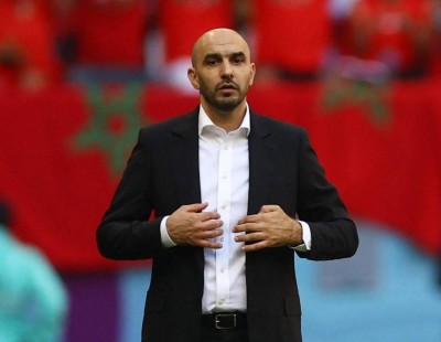 الركراكي يعادل إنجاز الزاكي.. ويوقع على ليلة تاريخية للمغرب