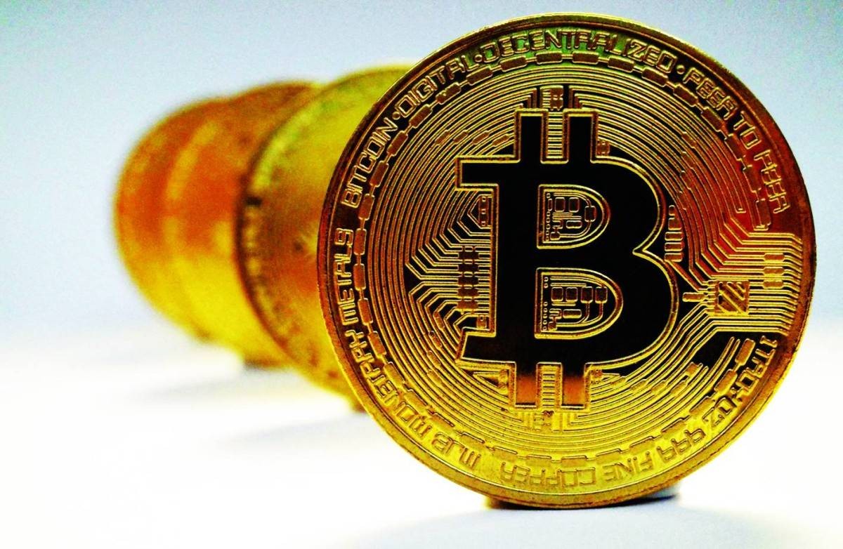 «بتكوين» دون 91 ألف دولار