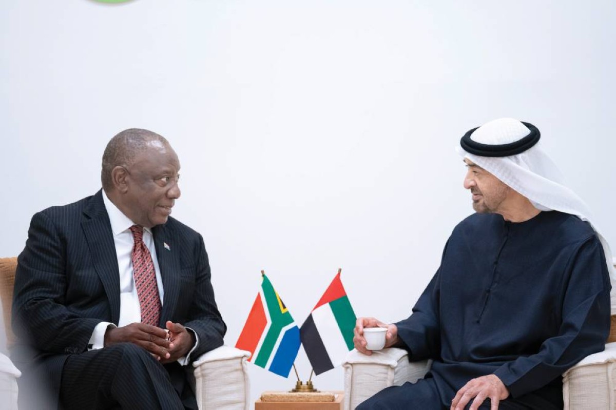 محمد بن زايد خلال استقباله رئيس جنوب أفريقيا