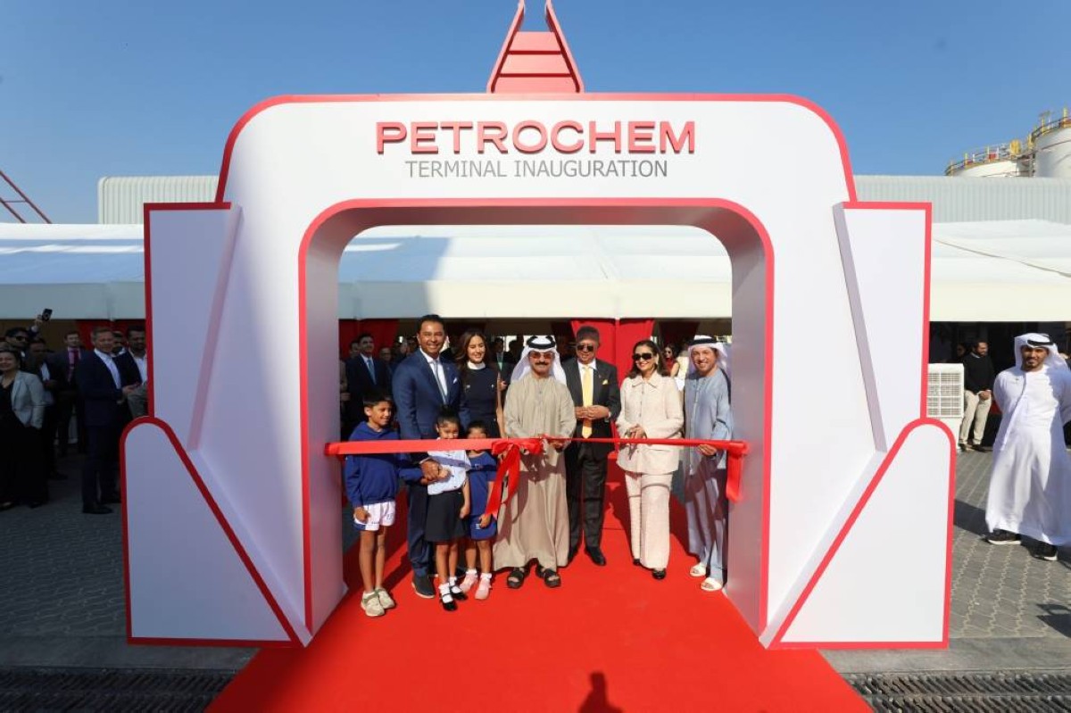 موانئ دبي العالمية وبتروكيم تفتتحان محطة بتروكيميائية في ميناء جبل علي