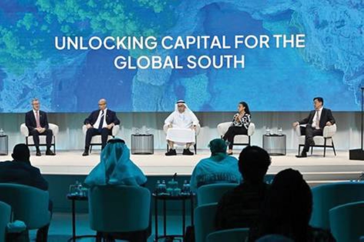 خلال جلسة المنتدى أمس