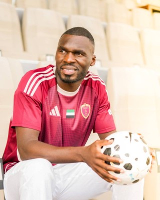 في الكلاسيكو المرتقب أمام العين.. بينتيكي يستعد للظهور الأول مع العنابي