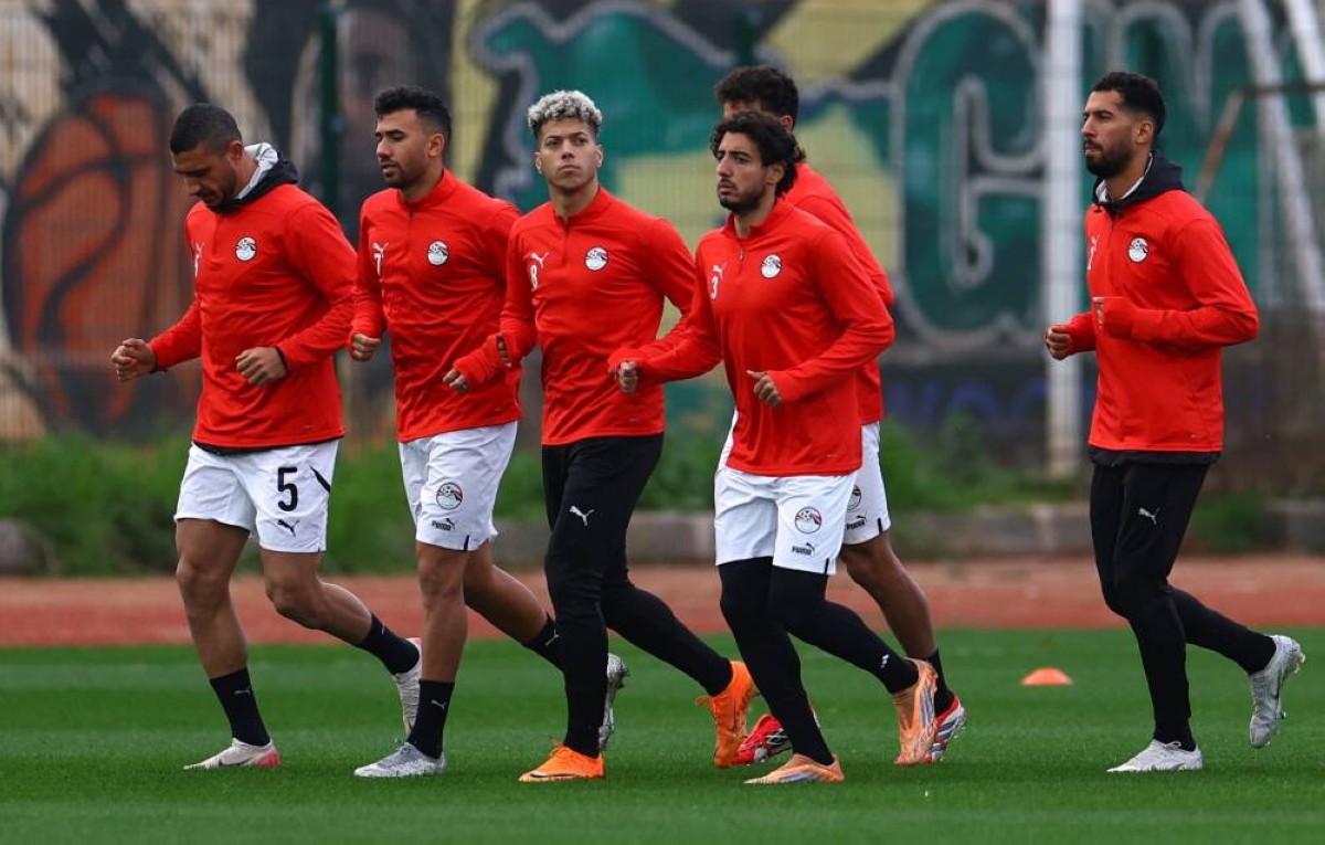 طائرة مجهولة توقف مران منتخب مصر قبل مواجهة نيجيريا