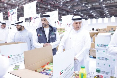 تواصل العمل في تعبئة وتجهيز «سفينة صقر الإنسانية» لدعم غزة