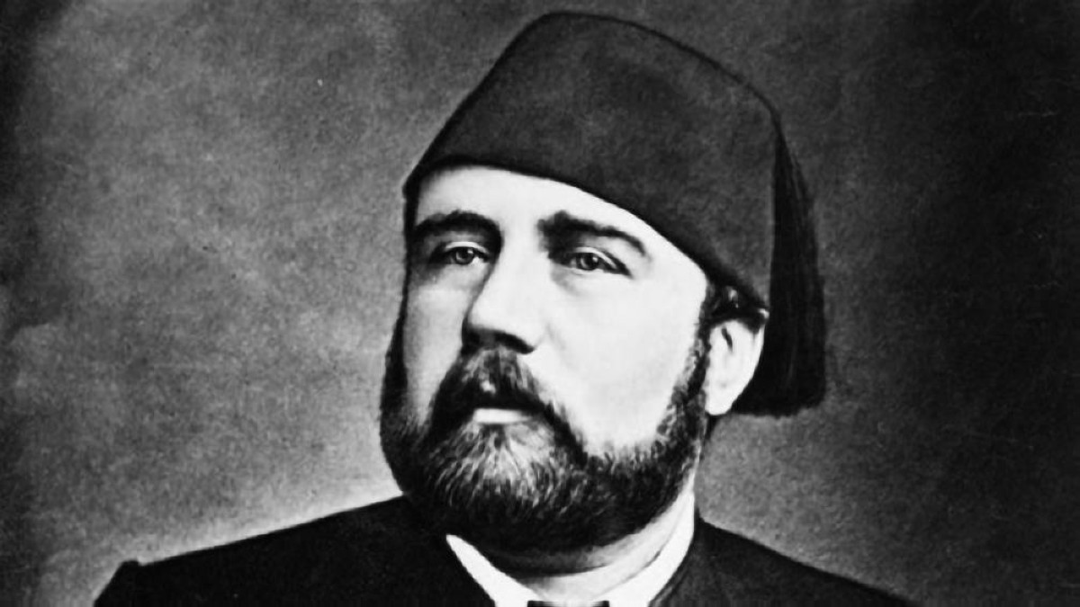 1863 -  إسماعيل باشا يتولى حكم مصر بعد وفاة عمه الوالي محمد سعيد باشا.
