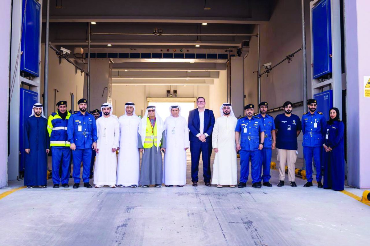 جمارك دبي والإمارات للشحن الجوي تبحثان خطط التكامل ونقل البضائع