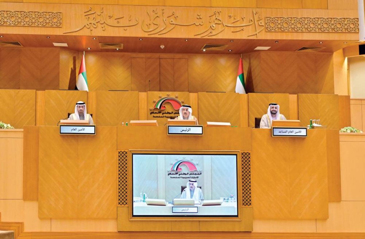 صقر غباش مترئساً جلسة المجلس الوطني الاتحادي