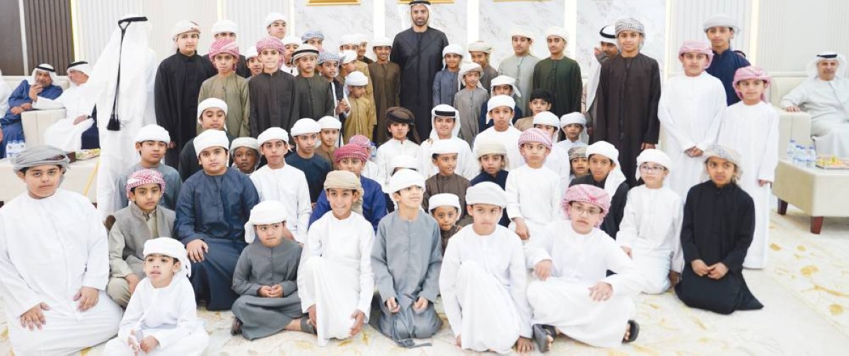 محمد بن سعود خلال افتتاحه المجلس