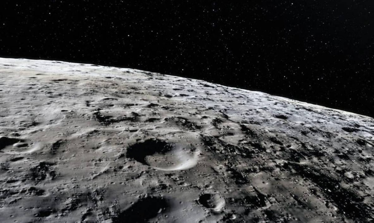 القمر يحل اللغز.. من أين جاءت المياه على الأرض؟