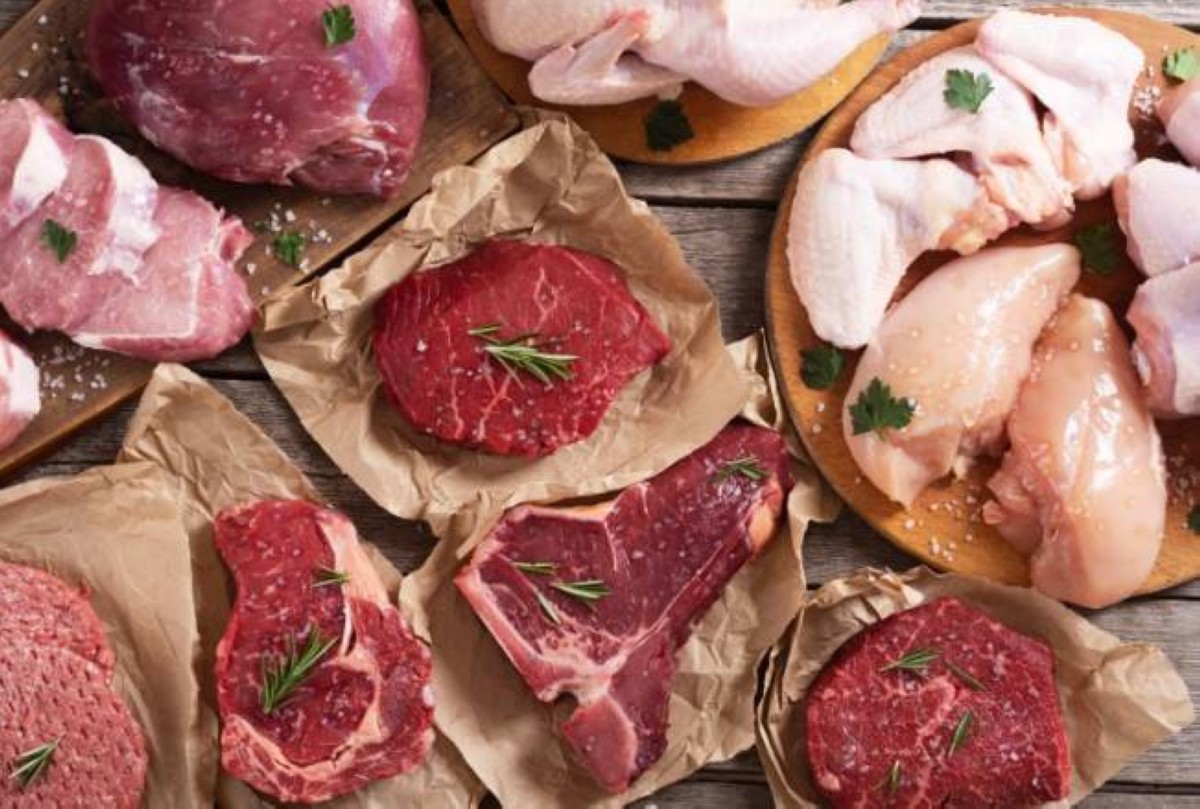 لا تنخدع بالمظهر.. خطأ بسيط في طهي اللحوم قد يسبب مرضاً خطيراً