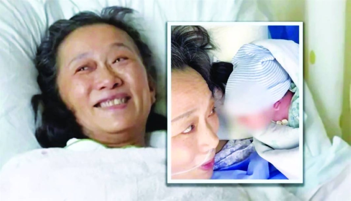 ستينية تنجب طفلاً