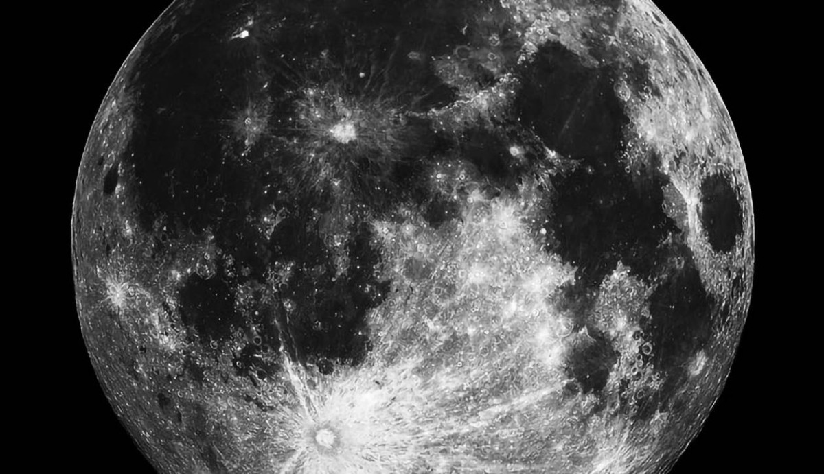 1962 -  المسبار «رينجر 3» ينطلق لدراسة القمر، لكنه أخطأ هدفه بما يقدر بنحو 22000 ميل.