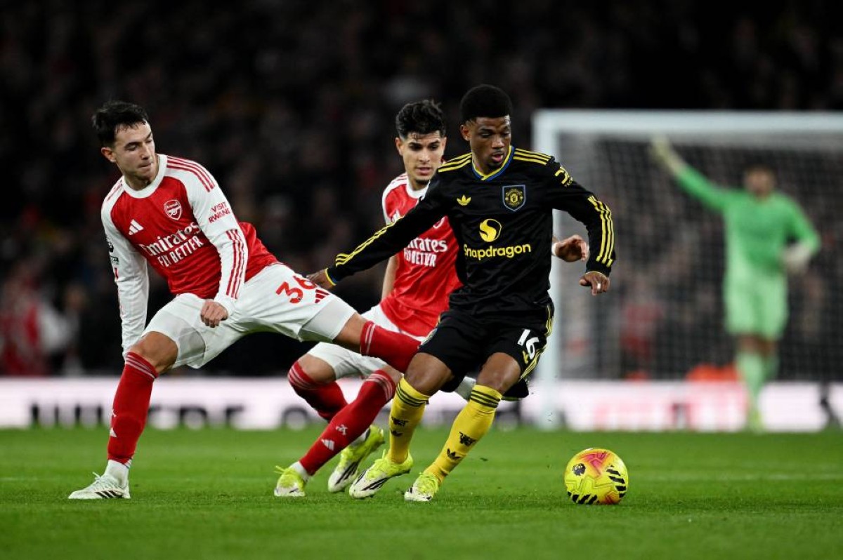 ديالو يستعيد عبارة شهيرة في رده على جماهير آرسنال