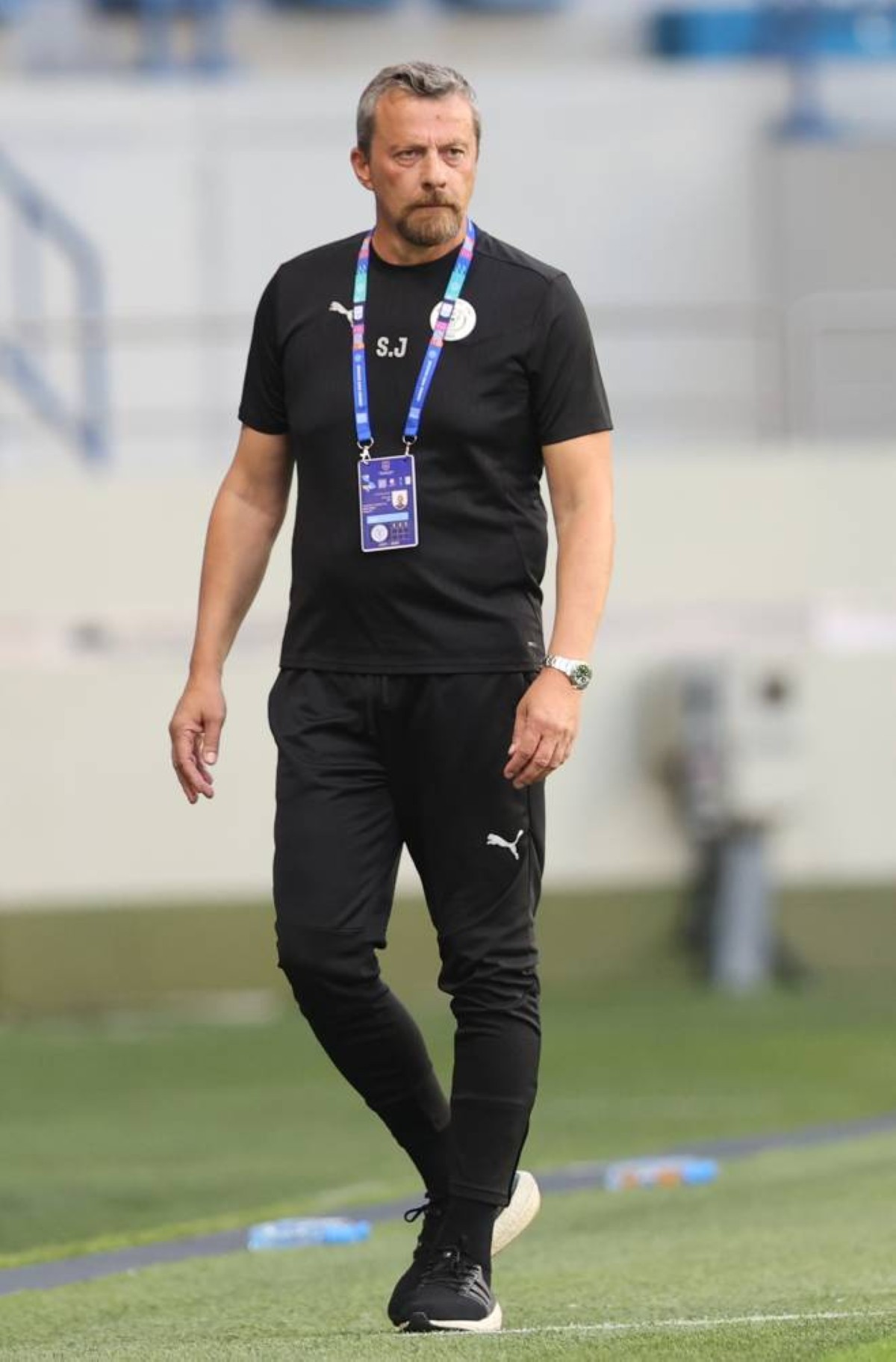 يوكانوفيتش يلمّح لتحركات جديدة للنصر في سوق الانتقالات