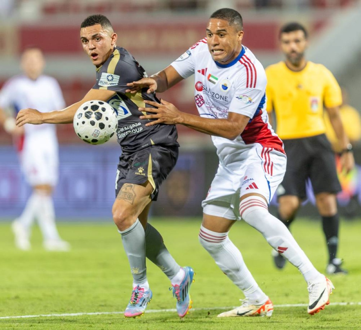 الظفرة يطلب فوزاً غاب طويلاً على الشارقة