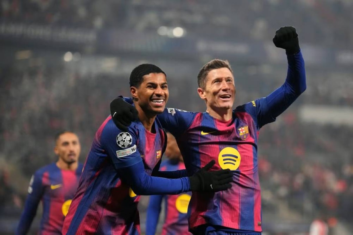 رقم ميسي التاريخي في دوري أبطال أوروبا يحدد مستقبل ليفاندوفسكي