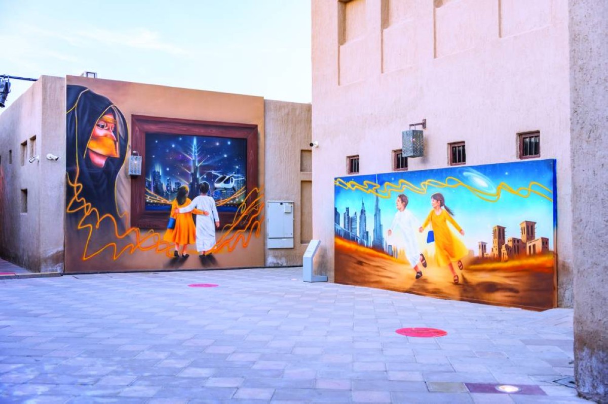 أعمال عديدة في الحدث توثق علاقة الأجيال بالتراث