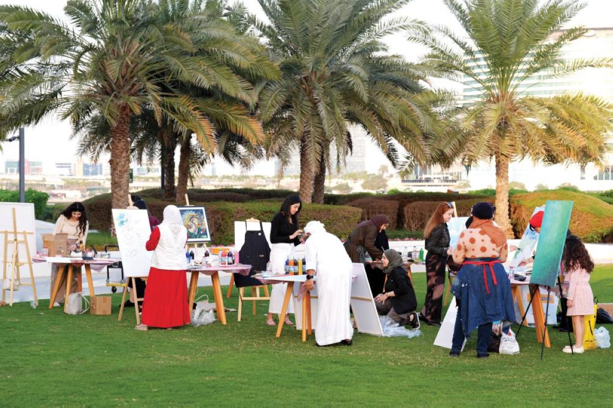 الزهور في دبي.. مشهد جمالي يغازل روح القصيدة