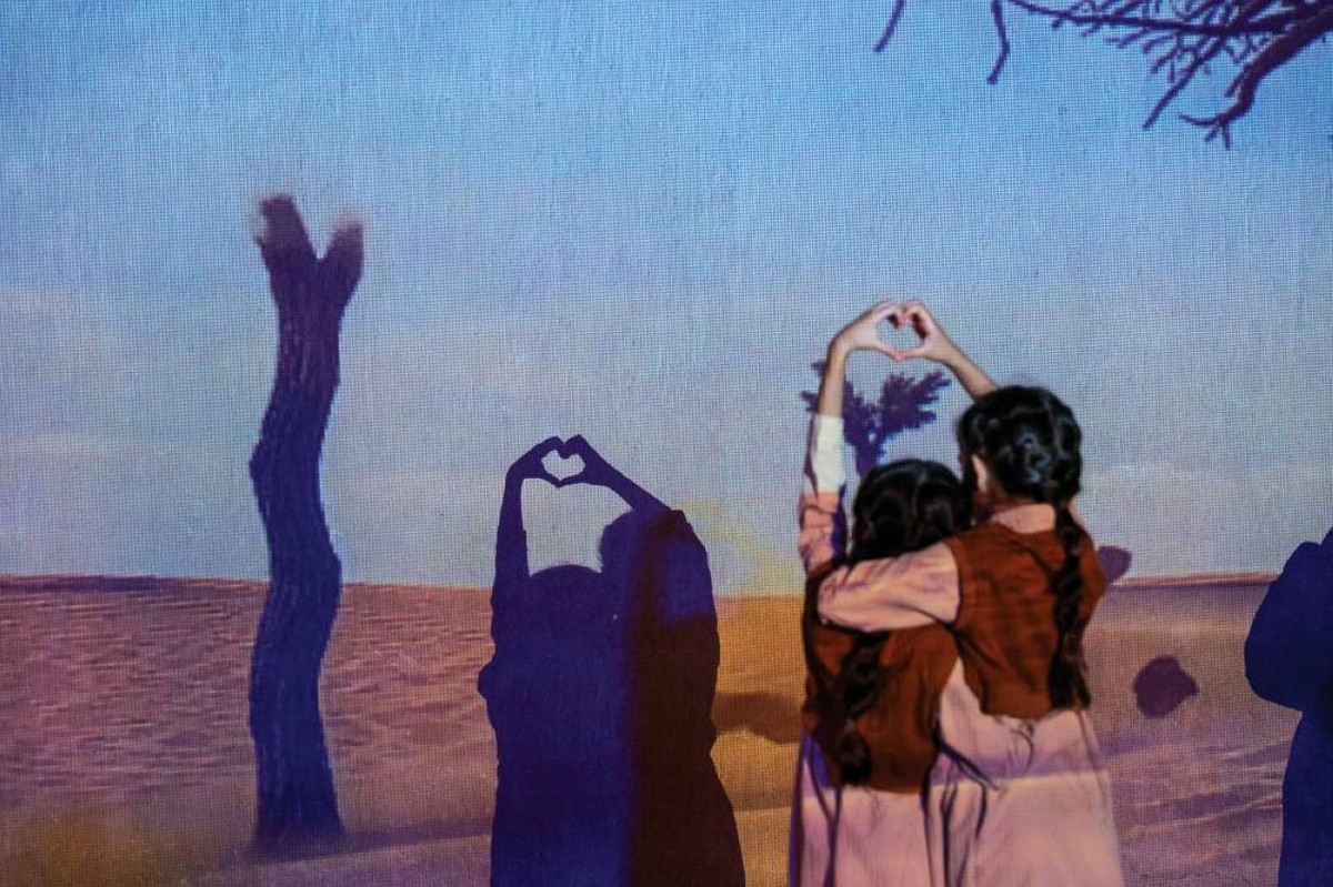 روائع نابضة بالجماليات في بيوت المهرجان 