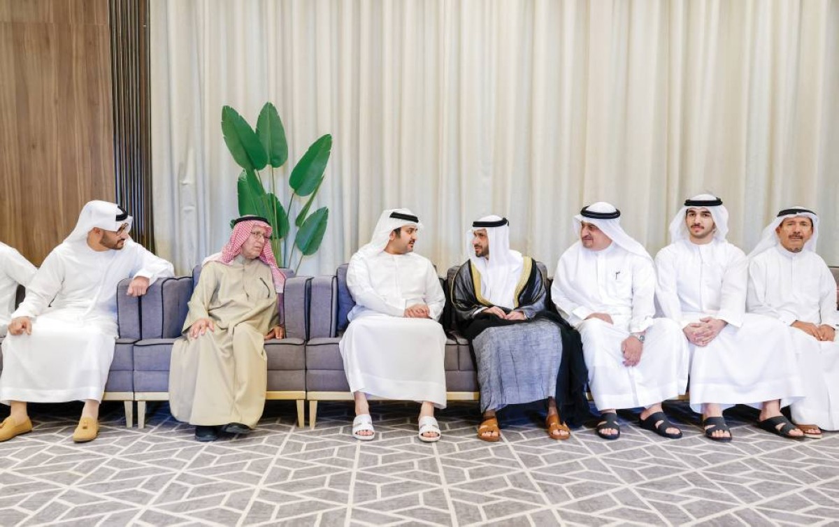  مكتوم بن محمد خلال الحفل بحضور محمد بن راشد بن محمد  