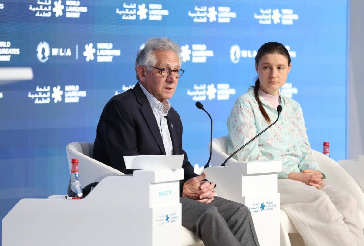 القمة العالمية للعلماء تناقش تحديات تعليم الجيل "بيتا" في عصر الذكاء الاصطناعي