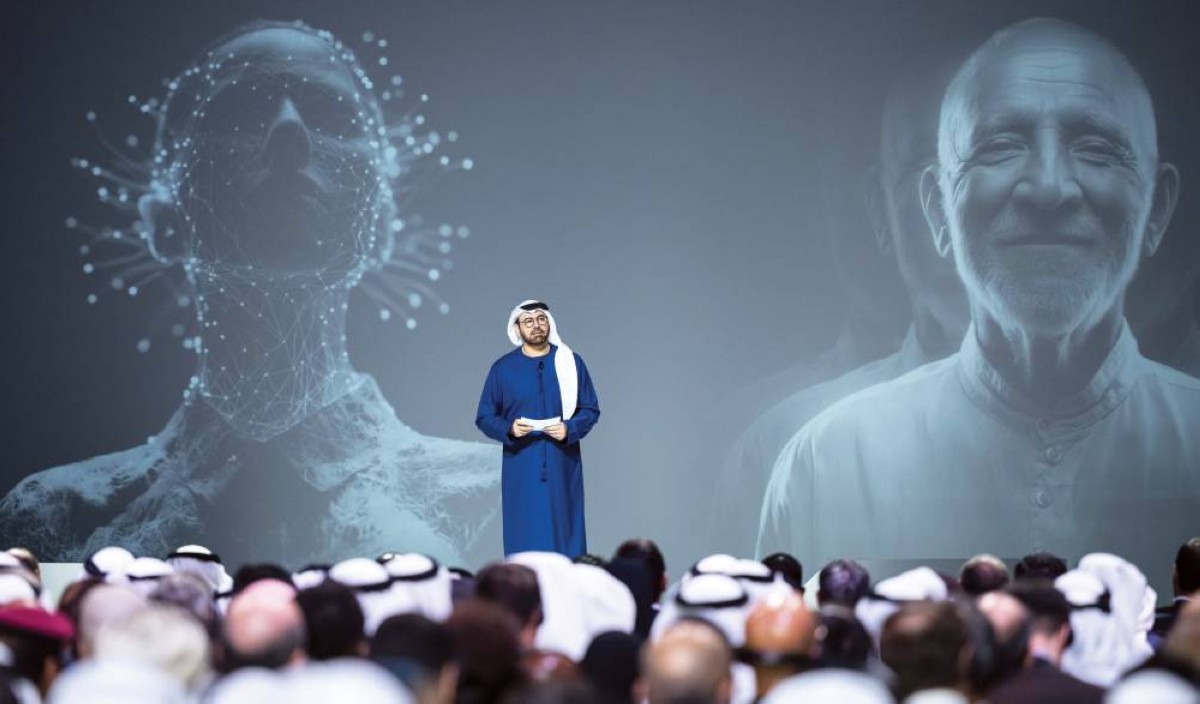 محمد القرقاوي خلال كلمته في الجلسة الافتتاحية للقمة 