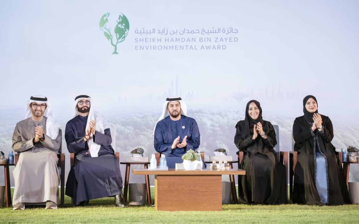 حمدان بن زايد: الإمارات تضع الاستدامة البيئية في صميم التنمية