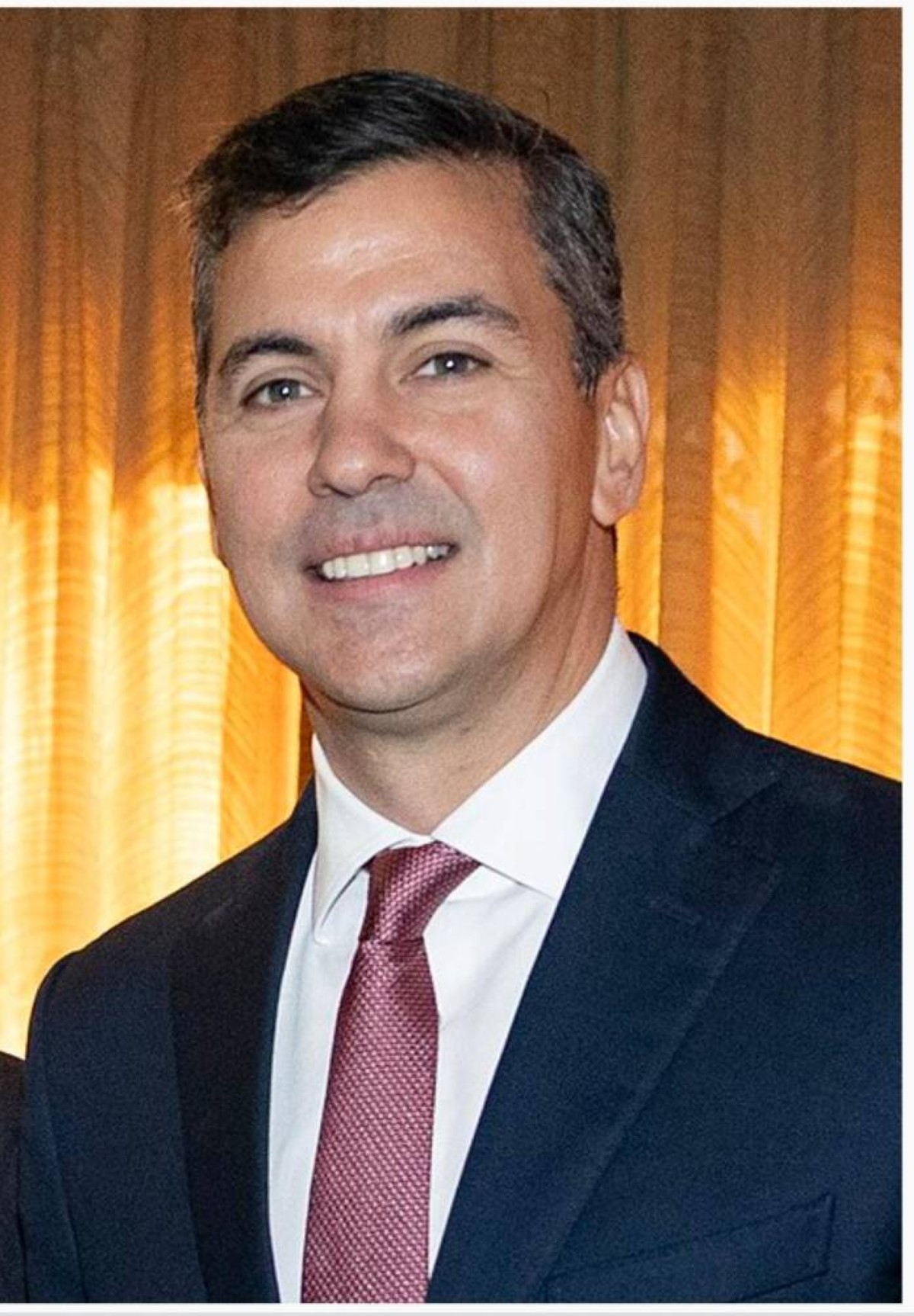 رئيس باراغواي لـ"البيان": القيادات الواعية والسياسات الإصلاحية ركيزة النهوض بالاقتصادات