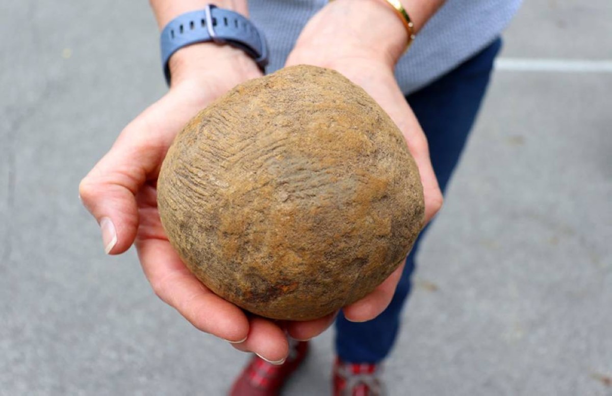 سرّ عمره ملايين السنين.. ما قصة صخور أوهايو الكروية؟