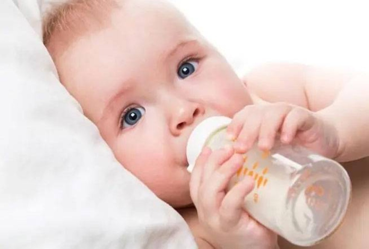 "نستله" تسحب دفعات جديدة من حليب الرضّع في فرنسا وبريطانيا