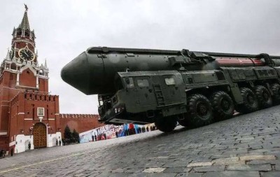 روسيا تعلن أنها لم تعد "ملزمة" بالمعاهدة النووية مع أمريكا