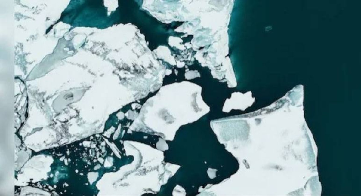 «الذكاء» يبرع في تتبع حركة الجبال الجليدية