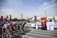 الهولندية لورينا ويبس تتابع تألقها في طواف الإمارات للسيدات 2026