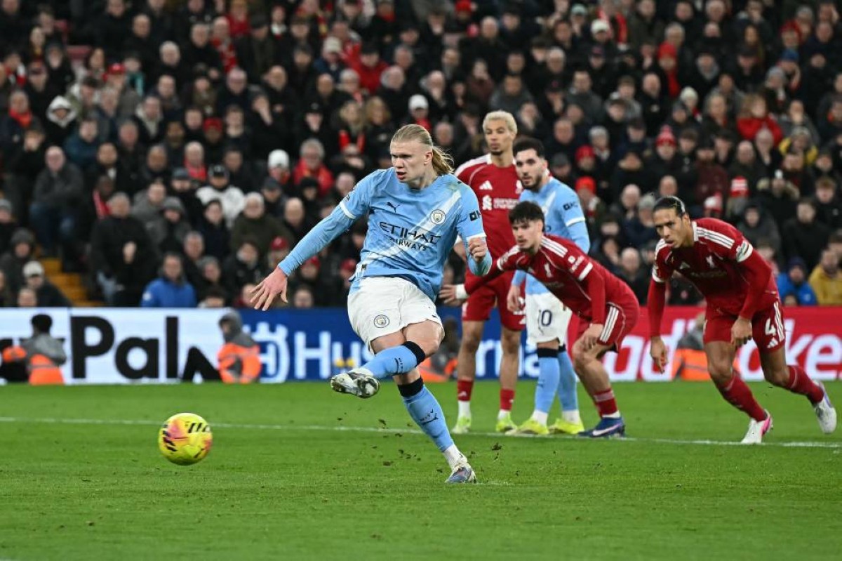 فوز مانشستر سيتي على ليفربول في الدوري الإنجليزي