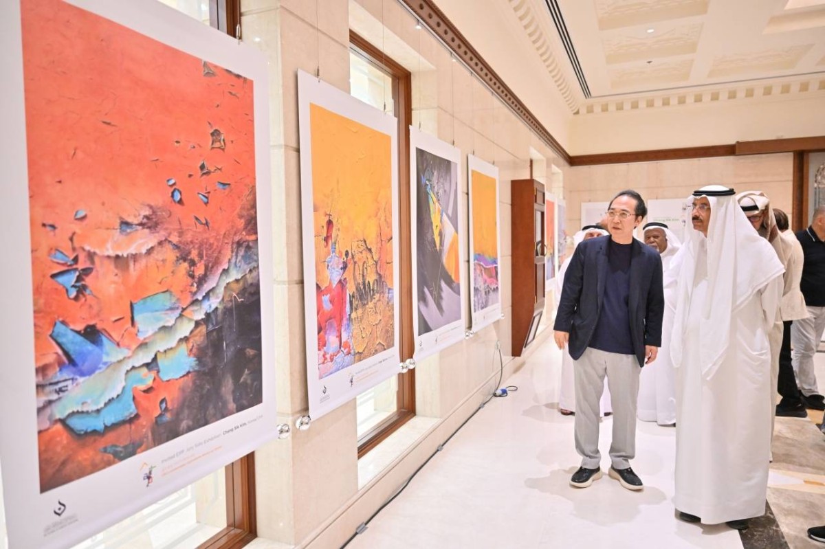 من أعمال معرض «سرديات التصميم» 