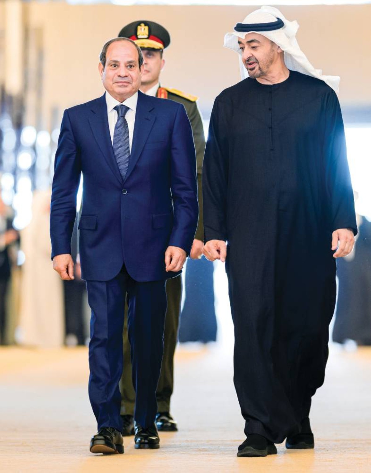  محمد بن زايد خلال استقبال عبدالفتاح السيسي 