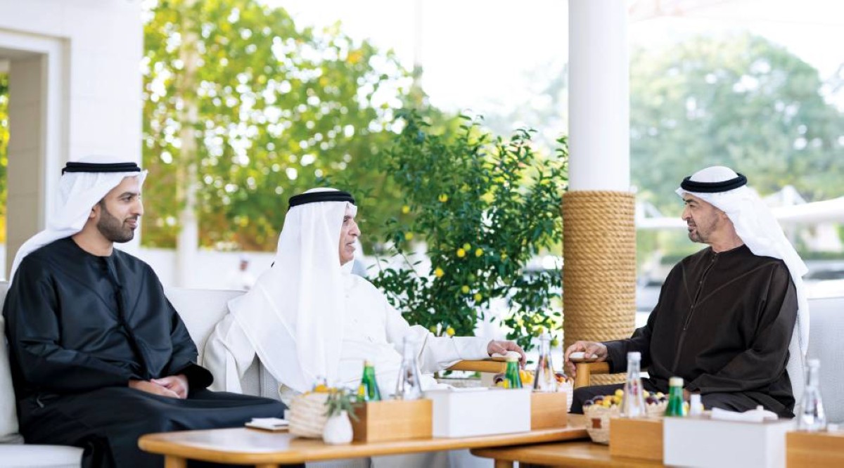 رئيس الدولة يستقبل حاكم رأس الخيمة وولي عهده