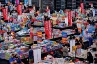 المعرض يشكل إضافة نوعية للمشهد الثقافي في دبي