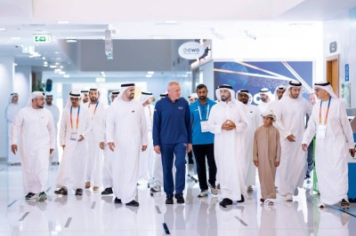 نهيان بن زايد وذياب بن محمد يشهدان جانباً من فعاليات ألعاب الماسترز أبوظبي