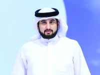 أحمد بن محمد: الفوز بلقب كأس الاتحاد الدولي لرياضات وسباقات الصقور  ثمرة عمل مؤسسي وجهود كبيرة لترسيخ مكانة دولة الإمارات مركزاً عالمياً لرياضات وسباقات الصقور