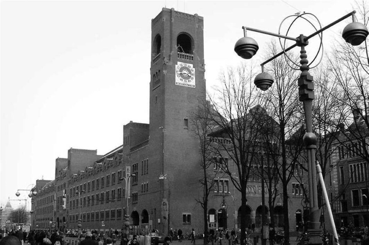 قبل الأرقام والشاشات.. كيف ولدت البورصات في العالم؟