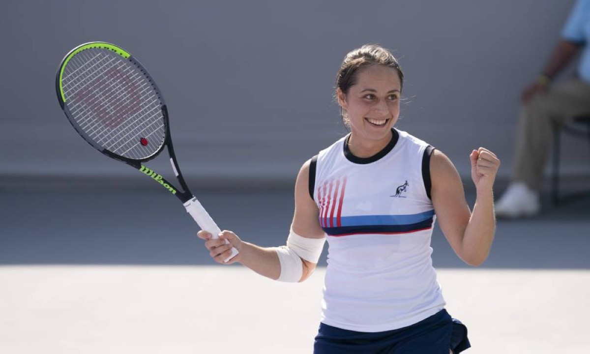 اللاعبة الإيطالية إليزابيتا كوتشياريتو