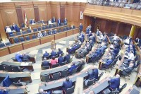 لبنان..  سجال قانوني يفتح باب الشكوك حول الانتخابات
